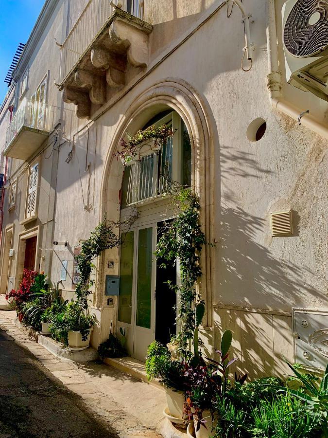 The Art House By Rentbeat Apartment Ostuni Ngoại thất bức ảnh